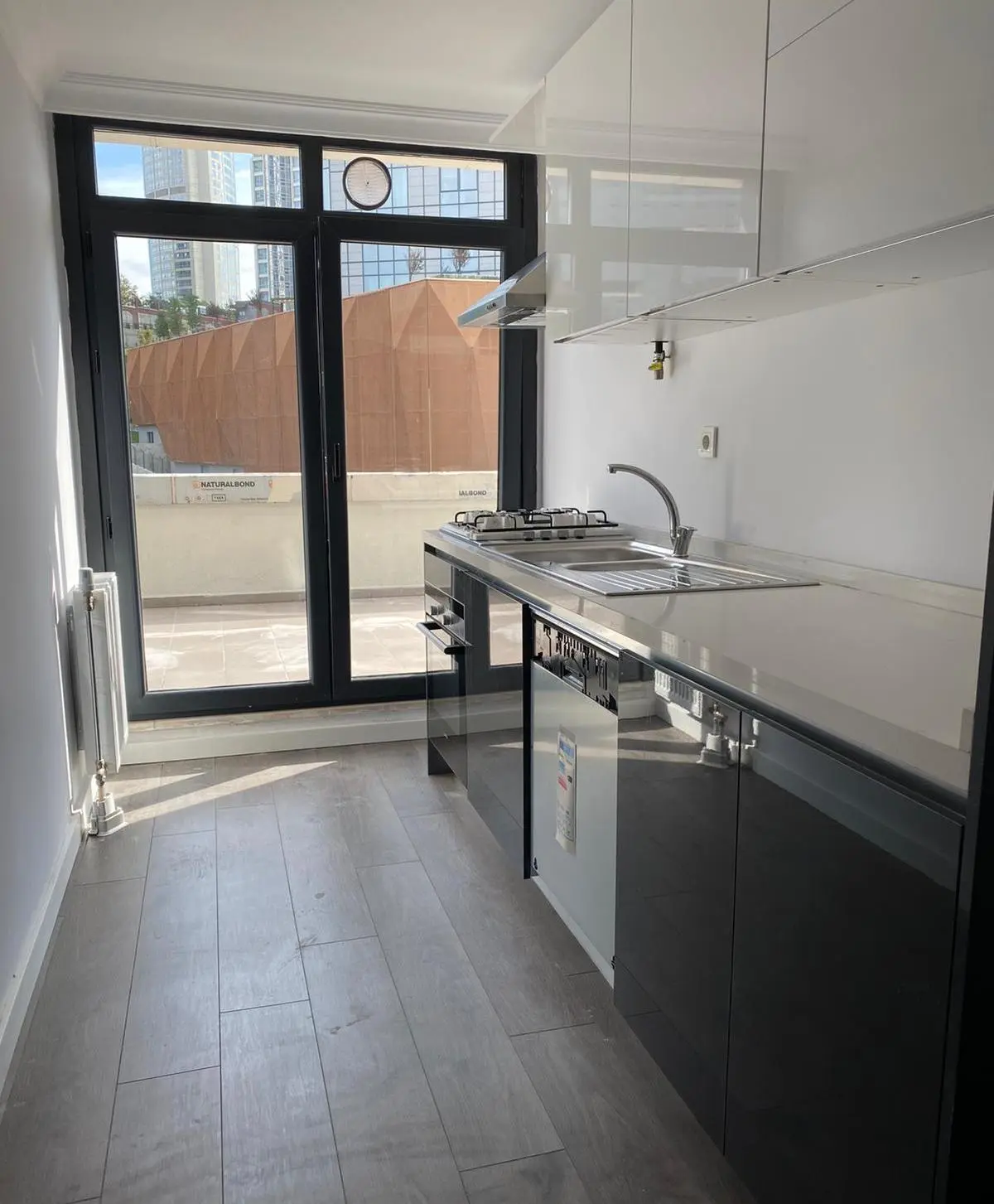 Kitchen area